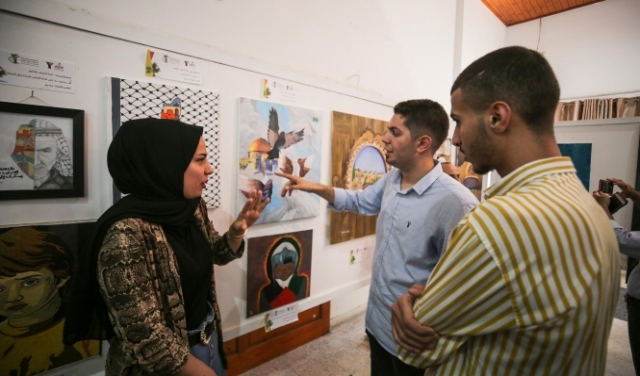 غزة: معرض فني يحاكي قضايا الفلسطينيين تحت الاحتلال
