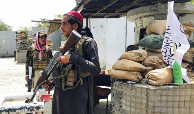 خلفيّات عودة طالبان إلى حكم أفغانستان وتداعياتها