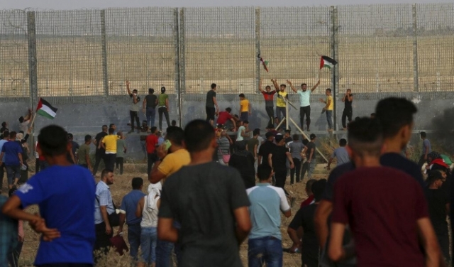 بينيت يهدد بهجوم شديد في قطاع غزة