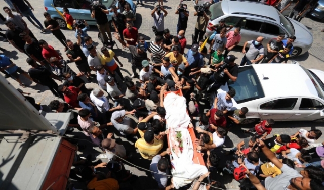 غزة: تشييع جثمان الشهيد صالح في جباليا