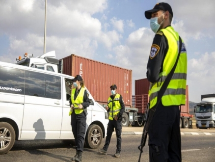 سجان حاول طمس معلومات وتنسيق روايات مع أسرى بالجلبوع