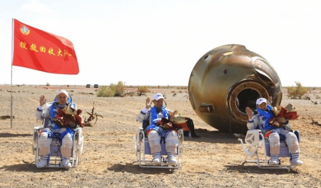 أطول مهمة صينية في الفضاء: عودة الرواد إلى الأرض