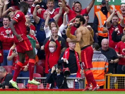 ماذا قال محمد صلاح للجمهور بعد فوز ليفربول؟