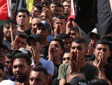 تحليل إسرائيلي: "حماس تسعى لاستدراج الاحتلال لقلب البلدات بالضفة"