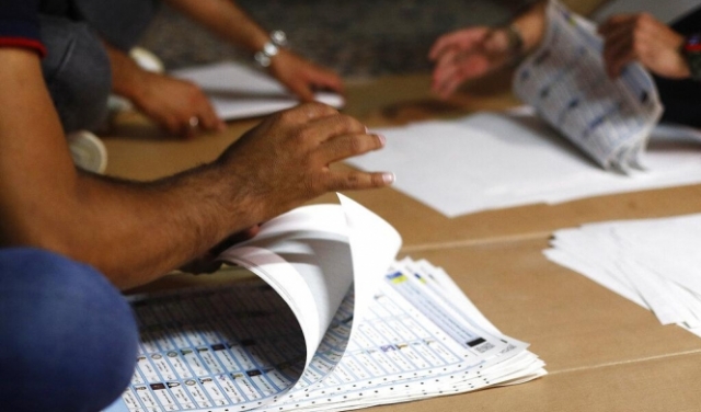 العراق: توقف موقع المفوضية العليا للانتخابات قبل ساعة من إعلان النتائج