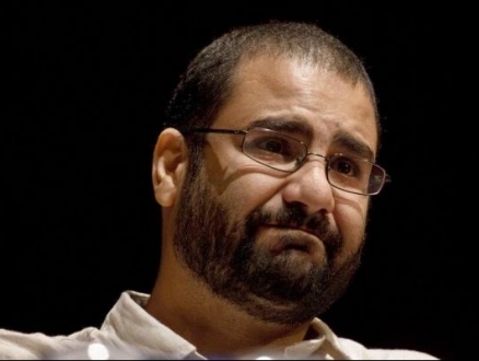 "لم تهزموا بعد": كتاب علاء عبد الفتاح من السجون المصرية