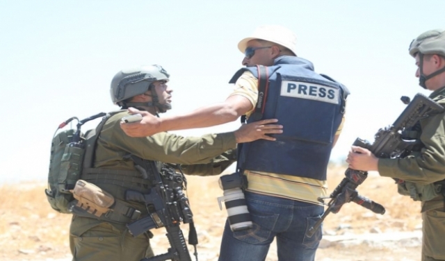 تقرير: الاحتلال نفّذ 1,282 اعتقالا بحق الفلسطينيين آخر 3 شهور
