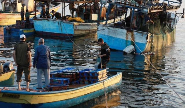 الصيد في غزّة مهنة محفوفة بالمخاطر 