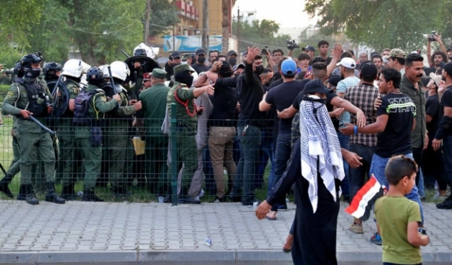 العراق: لجنة تحقيق في مواجهات الجمعة بين الأمن والمحتجين على نتائج الانتخابات