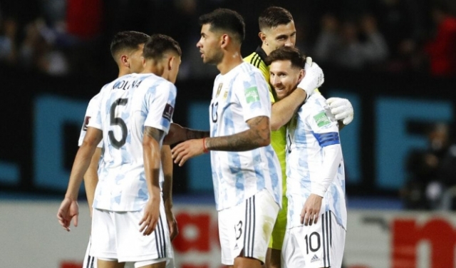 تصفيات المونديال: الأرجنتين تهزم أوروغواي وتقترب من التأهل