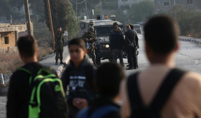 الاحتلال ينكل بطلبة اللبن الشرقية وعشرات الإصابات بسلواد