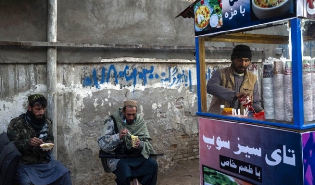 تقرير: البنك الدولي يعتزم استئناف المساعدات الإنسانية لأفغانستان