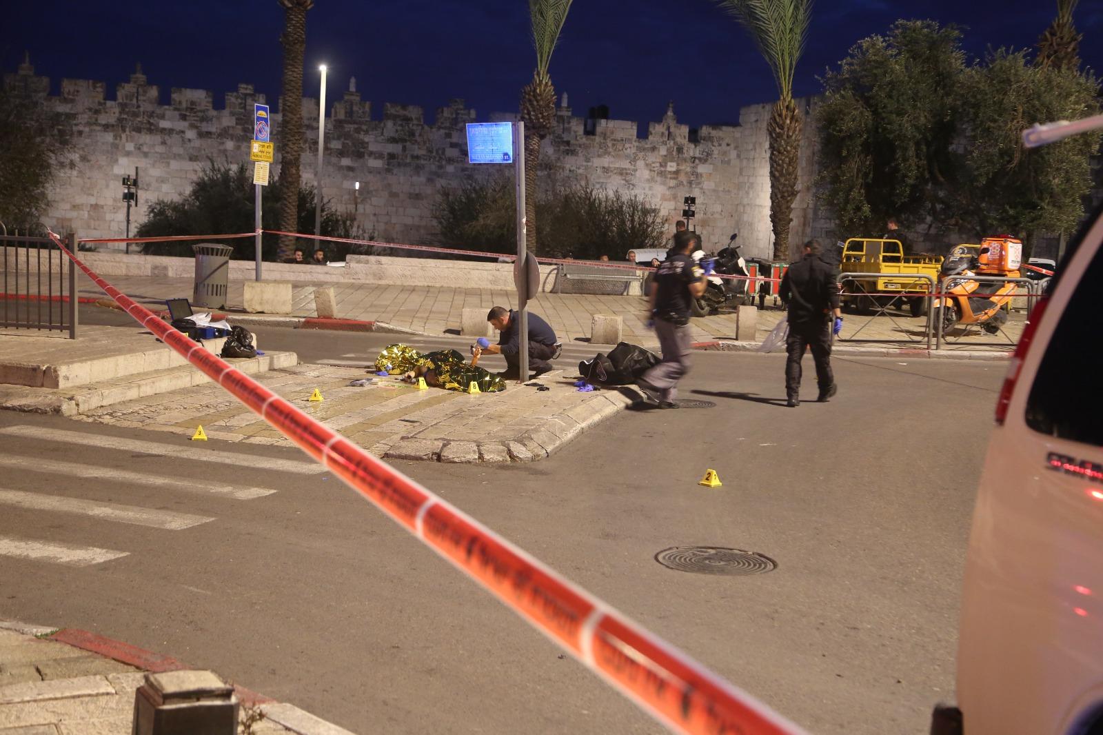 القدس المحتلة: إعدام شاب بنيران "حرس الحدود" وبينيت ولابيد يدعمان الجنديين