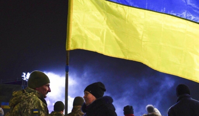  عشية قمة بايدن وبوتين: دول أوروبية تحذر روسيا من غزو أوكرانيا