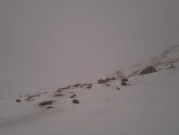 الثلوج تتساقط على قمم جبل الشيخ
