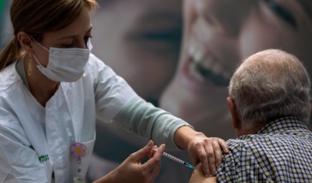 الصحة الإسرائيلية تقرر عدم التوصية بإعطاء التطعيم الرابع حاليا