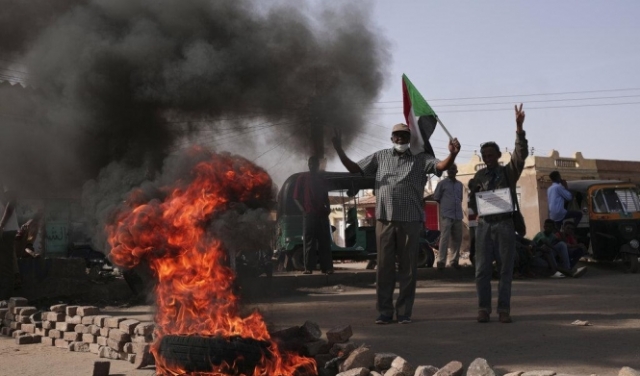 السودان: ارتفاع قتلى الاحتجاجات على الانقلاب إلى 45
