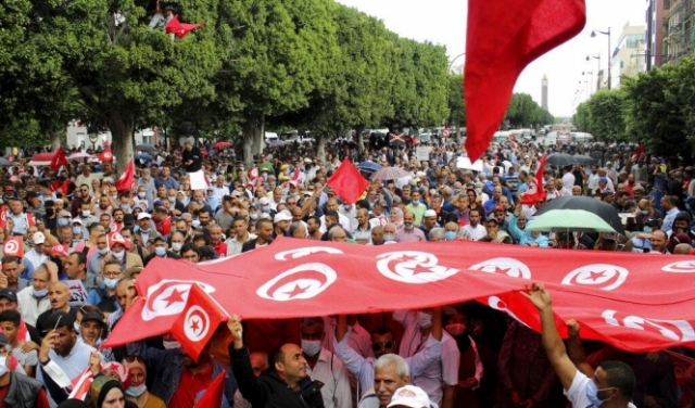 اتحاد الشغل التونسي: لن نمنح سعيّد صكا على بياض