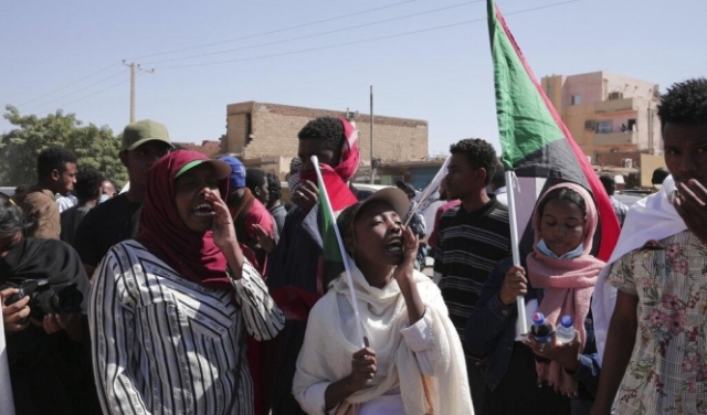 السودان: الاحتجاجات متواصلة بعد قمع الخميس