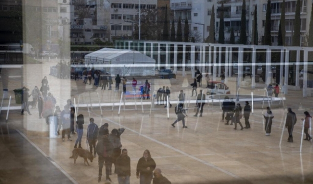 سيناريو محتمل للحكومة الإسرائيلية: مليون إصابة نشطة بكورونا خلال أسبوعين