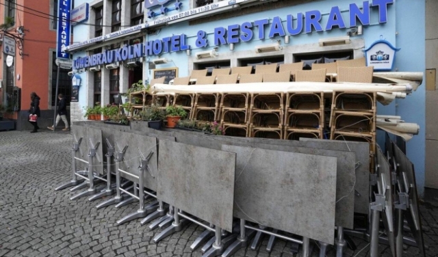 تقييدات ألمانية على دخول المطاعم مع تفشي أوميكرون