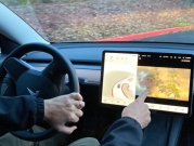 خيار "تيسلا" الجدلي في نظام التحكم بالسيارات ذاتية القيادة