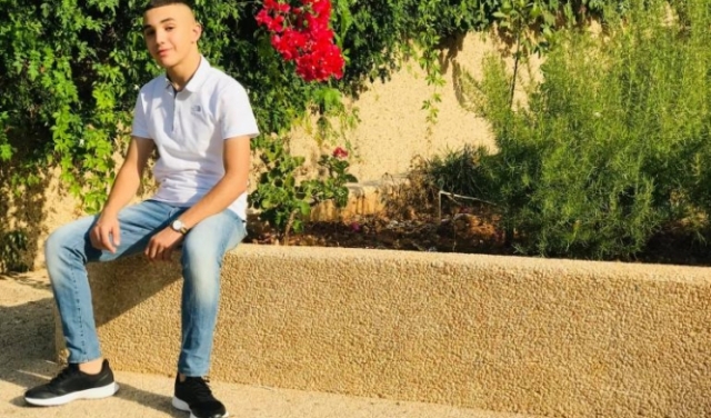 الاحتلال يواصل اعتقال الفتى أمل نخلة إدرايًا رغم وضعه الصحي