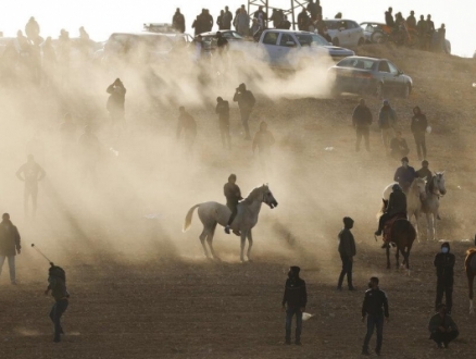 مقرّبو إلكين: عمليات التجريف في النقب مستمرّة.. لا نقاش على ذلك