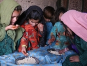 الأزمة الأفغانية: "باعَ ابنتيه خوفًا من الموت جوعًا"
