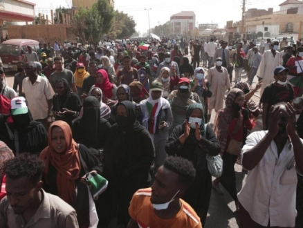 السودان: قمع مظاهرات منددة بالانقلاب وتطالب بالحكم المدني