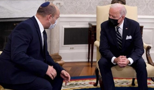 محادثة بين بينيت وبايدن: مناقشة الشأن الإيراني ودعوة لزيارة إسرائيل