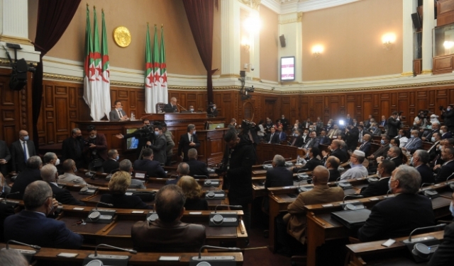 الجزائر: جبهة التحرير الوطني تعلن تصدرها انتخابات الغرفة الثانية للبرلمان