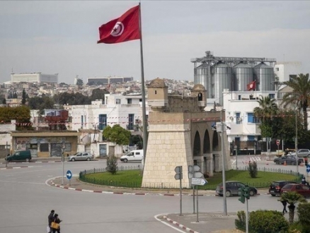 تونس: قوات الأمن تغلق مقر المجلس الأعلى للقضاء