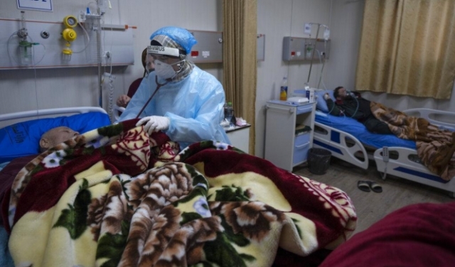 كورونا في الضفة وغزة: 15 وفاة ونحو 8 آلاف إصابة جديدة