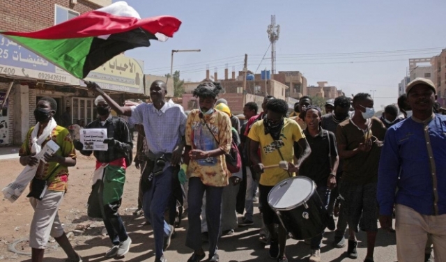 قمع تظاهرات مناهضة للانقلاب العسكري في السودان