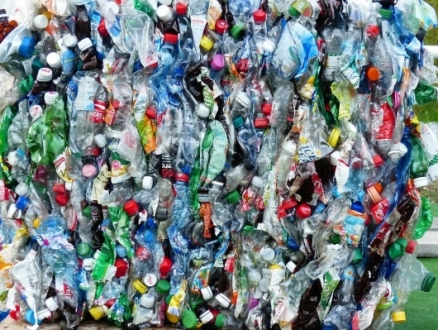 التدوير الكيميائي للنفايات البلاستيكية.. "حل خاطئ"