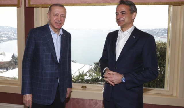 تركيا واليونان تتفقان على تحسين العلاقات