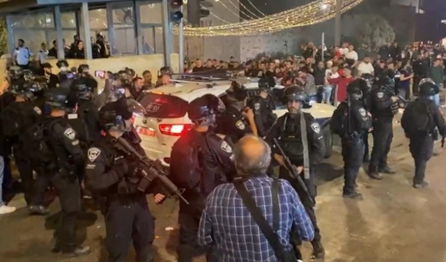 باب العامود: قوات الاحتلال تعتقل 4 مقدسيين وأجواء متوترة