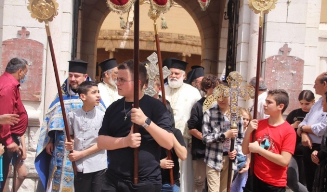 الطائفة الأرثوذكسية في الناصرة تحتفل بعيد البشارة