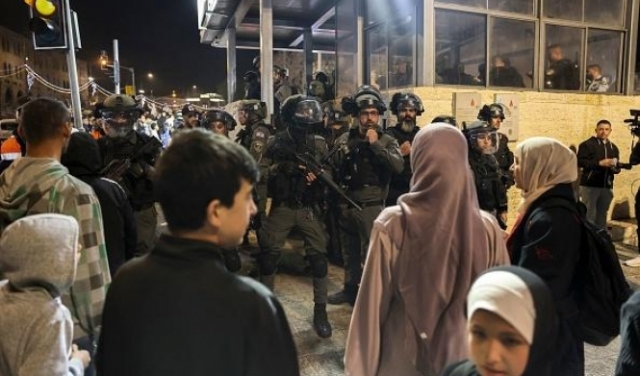 القدس: اعتداءات واعتقالات متواصلة في باب العامود
