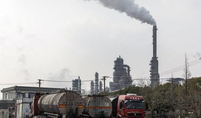 تراجع أسعار النفط على وقع مخاوف كورونا بالصين