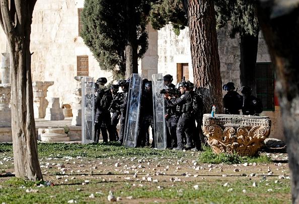 اقتحام الاحتلال للمسجد الأقصى: تمديد اعتقال 114 شخصا لمدة 48 ساعة