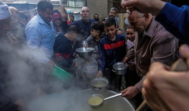 حوار مع محمد منصور | زيارة رمضانية إلى غزة المحاصرة