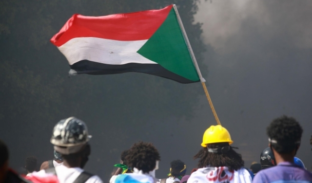 السودان: الإفراج عن 25 معتقلا سياسيا