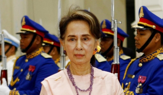 حكم بسجن الزعيمة البورمية السابقة خمس سنوات إضافية