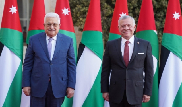الرئيس الفلسطينيّ يلتقي الملك عبد الله في الأردن