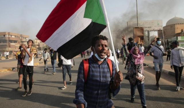 حظر التجمعات وسط الخرطوم قبيل تظاهرات ذكرى فض الاعتصام