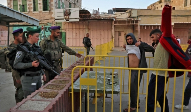 حملة إسرائيلية لاعتقال الفلسطينيين غير الحاصلين على تراخيص