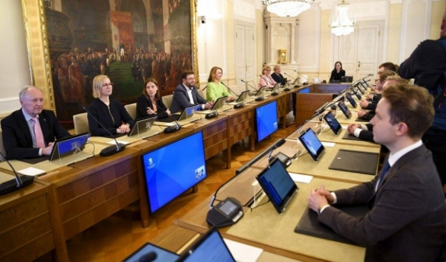 مباحثات بين واشنطن وفنلندا والسويد حول الانضمام إلى الناتو