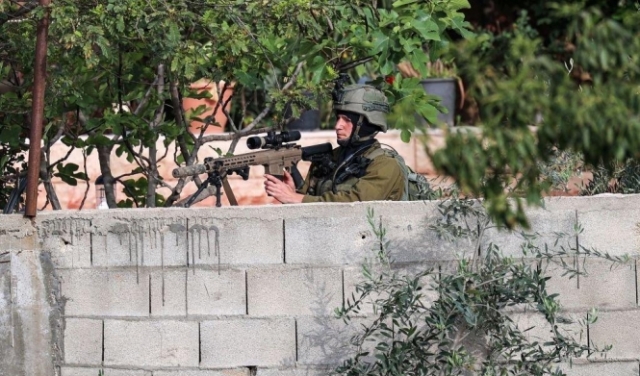 الاحتلال الإسرائيلي يحدد هوية بندقية 